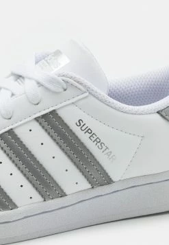 Adidas Originals SUPERSTAR UNISEX - Trainers - White -Adidas Originals Shop d2488574f0e34717b322be908ad73942