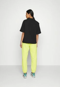 Adidas Originals PANTS - Tracksuit Bottoms - Shock Slime 14 Adidas Originals PANTS - Tracksuit Bottoms - Shock Slime -Adidas Originals Shop d2c79fcd8fdc409d9dcb1ecd5568f1d9