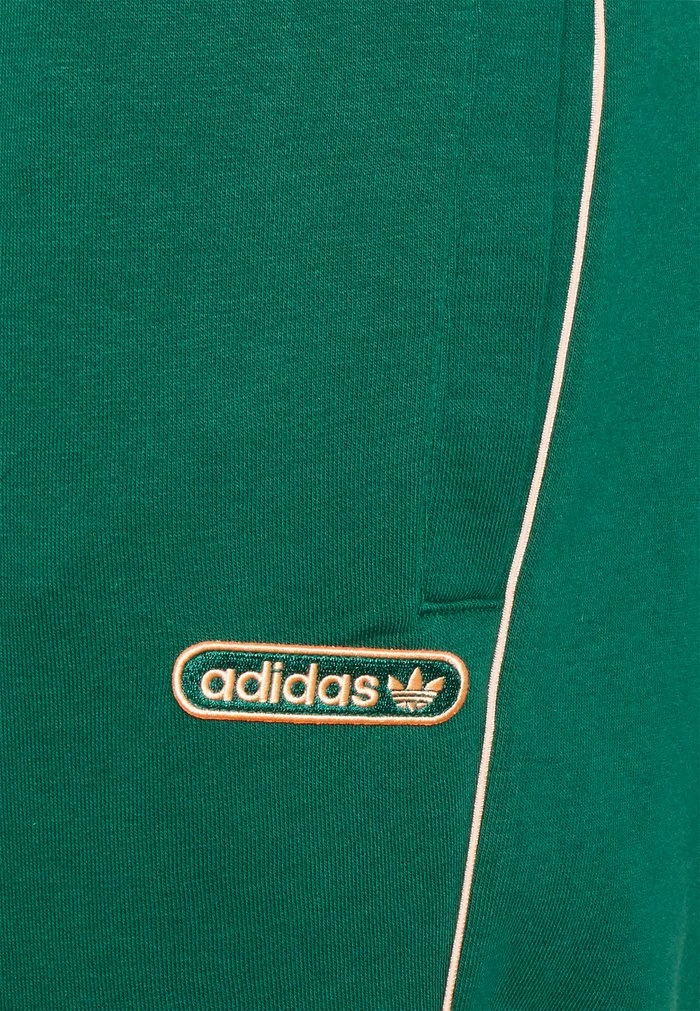 Adidas Originals PANTS - Tracksuit Bottoms - Collegiate Green 3 Adidas Originals PANTS - Tracksuit Bottoms - Collegiate Green - Image 3
