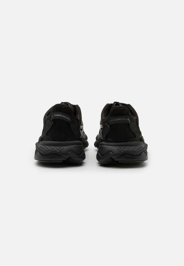 Adidas Originals OZWEEGO CELOX UNISEX - Trainers - Core Black/grey Five 3 Adidas Originals OZWEEGO CELOX UNISEX - Trainers - Core Black/grey Five - Image 3