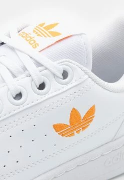 Adidas Originals NY 90 UNISEX - Trainers - Footwear White/orange Rush -Adidas Originals Shop d566bc8d7be748c4a9f01f1c39ed6084