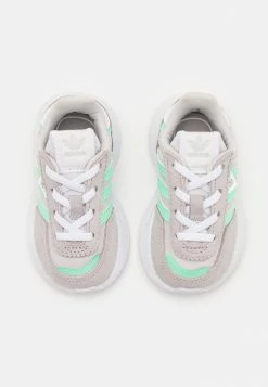 Adidas Originals RETROPY F2 UNISEX - Trainers - Grey One/pulse Mint/grey Two 9 Adidas Originals RETROPY F2 UNISEX - Trainers - Grey One/pulse Mint/grey Two -Adidas Originals Shop d64e1fe922114503ace74c3fb1f008eb