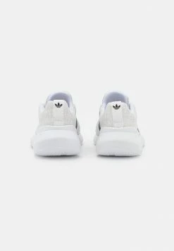 Adidas Originals SWIFT RUN 22 UNISEX - Trainers - Footwear White/core Black/grey One -Adidas Originals Shop d82b7237dedc41e0806af0b7b683d207