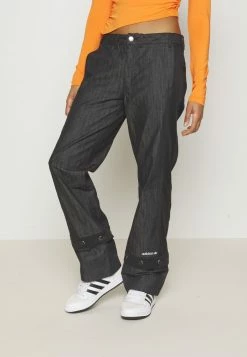 Adidas Originals TRACKPANT - Trousers - Black