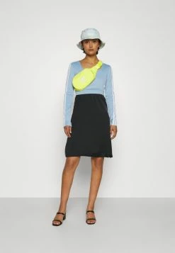 Adidas Originals DRESS - Day Dress - Black -Adidas Originals Shop d9a9438c77a44954b6f4473dde3b4cea