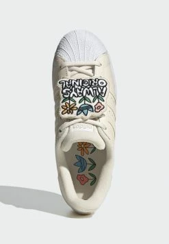 Adidas Originals SUPERSTAR W - Trainers - White 10 Adidas Originals SUPERSTAR W - Trainers - White -Adidas Originals Shop da6d92d3260e43fca6b98ac6fa89661e