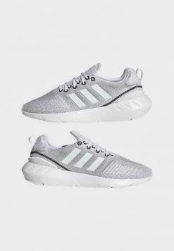 Adidas Originals SWIFT RUN 22 UNISEX - Trainers - White -Adidas Originals Shop dabcb8c6462e4a02b16357ef5c9acc75