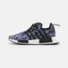 Adidas Originals NMD_R1 UNISEX - Trainers - Core Black/footwear White