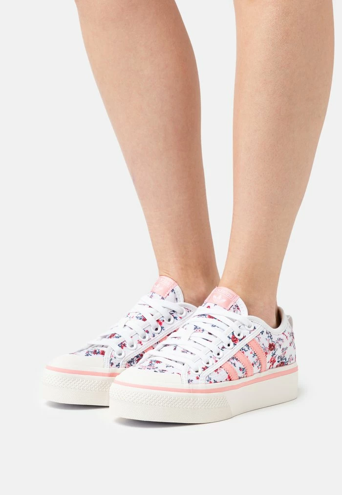Adidas Originals NIZZA PLATFORM - Trainers - Footwear White/glory Pink/off White 1 Adidas Originals NIZZA PLATFORM - Trainers - Footwear White/glory Pink/off White