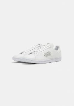 Adidas Originals STAN SMITH PRIMEGREEN SHOES - Trainers - White/grey Four/core White -Adidas Originals Shop deb7753834ee4661a67046e55a5f2681
