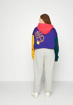 Adidas Originals LOVEUNI CROP - Sweatshirt - Purple/multicolor -Adidas Originals Shop df6c52cdb40b4a2ba201d9b871ef3a02