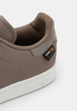 Adidas Originals STAN SMITH UNISEX - Trainers - Simple Brown/crystal White 11 Adidas Originals STAN SMITH UNISEX - Trainers - Simple Brown/crystal White -Adidas Originals Shop df8ddd7828354c479638e12070f330b8