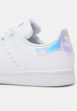 Adidas Originals STAN SMITH UNISEX - Trainers - White/white/silver Metallic -Adidas Originals Shop e170bcc286554ee281bba921299c7b6c
