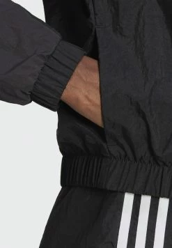 Adidas Originals Training Jacket - Black -Adidas Originals Shop e1c48f2dc8714152b77c4ccc284d0c1c