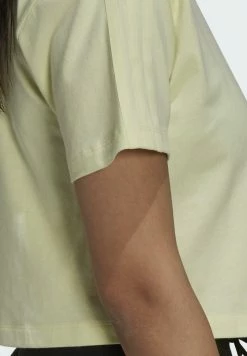 Adidas Originals TENNIS LUXE CROPPED ORIGINALS CROP - Print T-shirt - Haze Yellow -Adidas Originals Shop e31aced327f945829f3b6d252b5f63a8