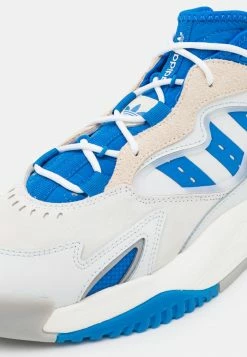 Adidas Originals STREETBALL II UNISEX - Trainers - Footwear White/bluebird/ecru Tint -Adidas Originals Shop e3d20d6b514d428f90c03989d8ec25cf
