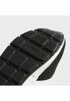 Adidas Originals SWIFT RUN UNISEX - Trainers - Core Black/ftwr White/core Black -Adidas Originals Shop e3edc14ffbb84abcbef91ad8f3294941