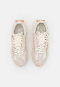 Adidas Originals RETROPY E5 - Trainers - Off White/bliss Orange/alumina -Adidas Originals Shop e45b3d2b566741c6945e39684e0d121c