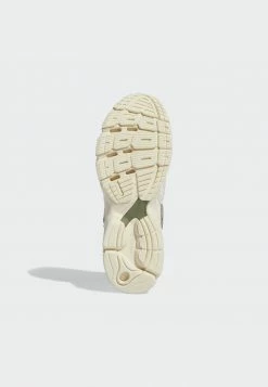 Adidas Originals ASTIR - Trainers - Green 16 Adidas Originals ASTIR - Trainers - Green -Adidas Originals Shop e4ff647d2625491ba89f8d4f168ac46c