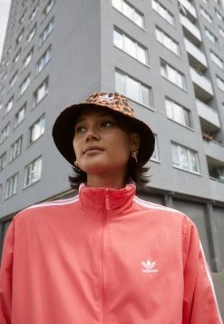 Adidas Originals TRACK - Summer Jacket - Semi Turbo 10 Adidas Originals TRACK - Summer Jacket - Semi Turbo -Adidas Originals Shop e70627c5e24e43aab8da74f5d396b155
