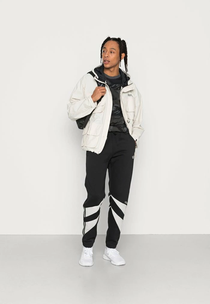 Adidas Originals Summer Jacket - Alumina 2 Adidas Originals Summer Jacket - Alumina - Image 2