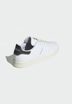 Adidas Originals STAN SMITH - Trainers - White -Adidas Originals Shop e7cb7e05732b4140956fc1e95dbe17a1