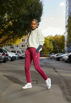 Adidas Originals TRACK PANT - Tracksuit Bottoms - Legacy Burgundy