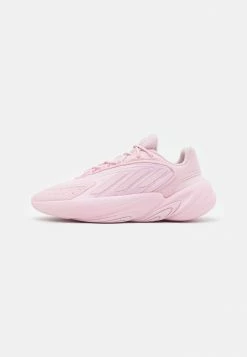 Adidas Originals OZELIA UNISEX - Trainers - Clear Pink/core Black