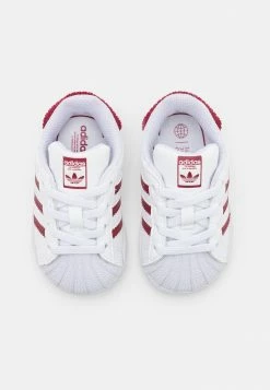 Adidas Originals SUPERSTAR UNISEX - Trainers - Footwear White/team Colleg Burgundy 9 Adidas Originals SUPERSTAR UNISEX - Trainers - Footwear White/team Colleg Burgundy -Adidas Originals Shop e9c228fbbd4a4433ab56721288a9ab39