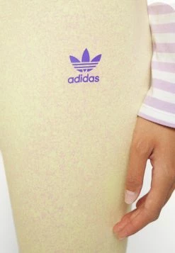 Adidas Originals Leggings - Trousers - Bliss Lilac/almost Yellow 13 Adidas Originals Leggings - Trousers - Bliss Lilac/almost Yellow -Adidas Originals Shop ea71d1cbf6ea404b82f3ab3e5c0ee7a5