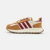 Adidas Originals RETROPY E5 UNISEX - Trainers - Copper Flat/team Colleg Burgundy/off White