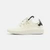 Adidas Originals TENNIS HU UNISEX - Trainers - Offwhite/chalk White/core Black