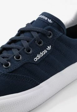 Adidas Originals 3MC UNISEX - Trainers - Conavy/conavy/ftwwht -Adidas Originals Shop ed2f7984390840e8b159715cbd28052b