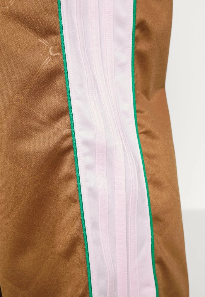 Adidas Originals TRACK PANTS - Tracksuit Bottoms - Wild Brown/clear Pink 9 Adidas Originals TRACK PANTS - Tracksuit Bottoms - Wild Brown/clear Pink - Image 9