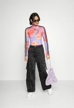 Adidas Originals RICH MNISI - Top - Multicolor/light Purple -Adidas Originals Shop f05ffe1c7c5446508a3e0c48e4d7d210