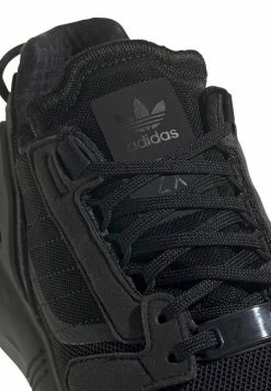 Adidas Originals Trainers - Core Black/core Black/grey Six -Adidas Originals Shop f186b055a76e48a9becf08e5e84444ea