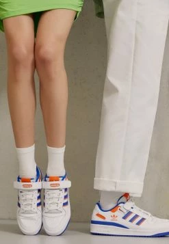 Adidas Originals FORUM LOW UNISEX - Trainers - Footwear White/team Royal Blue/orange -Adidas Originals Shop f240f4846b374f30955ce08800f8fc3f
