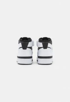 Adidas Originals FORUM MID UNISEX - High-top Trainers - Footwear White/core Black -Adidas Originals Shop f3c0b56eb2814bed9f384a3ad3093ffc