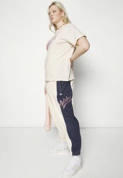 Adidas Originals Tracksuit Bottoms - White -Adidas Originals Shop f51863d7db6149fdaba0dae460fe59a6