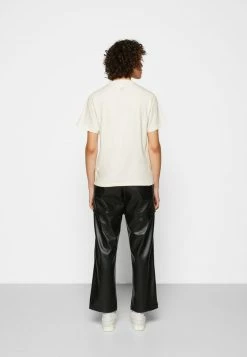 Adidas Originals GRAPHIC TEE - Print T-shirt - Non-dyed -Adidas Originals Shop f5d8ead77b1748e78f208354f5524f6d