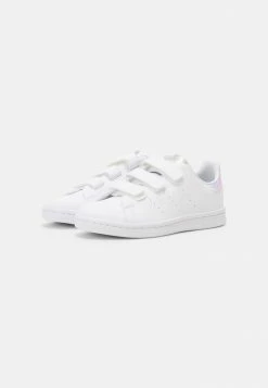 Adidas Originals STAN SMITH UNISEX - Trainers - White/silver 8 Adidas Originals STAN SMITH UNISEX - Trainers - White/silver -Adidas Originals Shop f6ac1cff9dd94c718f25fcc5991089e9