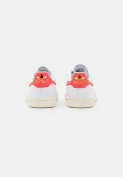 Adidas Originals STAN SMITH - Trainers - Footwear White/semi Turbo -Adidas Originals Shop f6dd3ece3405408dbf848e19cd8c7f90