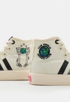 Adidas Originals NIZZA UNISEX - High-top Trainers - Cream White/core Black/pantone -Adidas Originals Shop f724189218af4c4ebc9172e741de3ee6