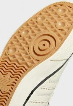 Adidas Originals NIZZA HI RF 74 UNISEX - High-top Trainers - Beige -Adidas Originals Shop f73f4abcf666458e9f1a3bbaa1bed397