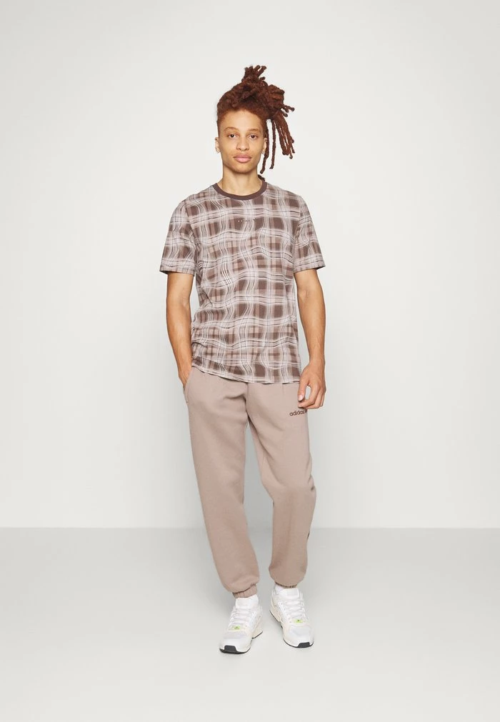 Adidas Originals TEE - Print T-shirt - Chalky Brown 2 Adidas Originals TEE - Print T-shirt - Chalky Brown - Image 2