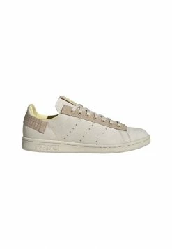 Adidas Originals Trainers - Beige -Adidas Originals Shop f79e6f254ed049ed94ff43d8751a96a6