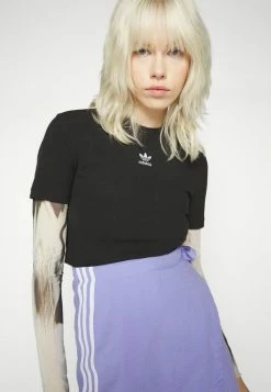 Adidas Originals Basic T-shirt - Black 13 Adidas Originals Basic T-shirt - Black -Adidas Originals Shop f7fee2c022e744acb401cd178516ebba