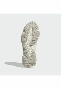 Adidas Originals OZWEEGO - Trainers - White -Adidas Originals Shop f848632af1944effaddf4767d5525ca4