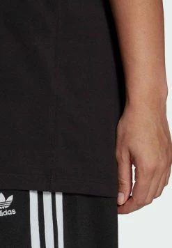 Adidas Originals TREFOIL TEE - Print T-shirt - Black -Adidas Originals Shop fa2d7587d91347b491bb6f0b12c9cdeb