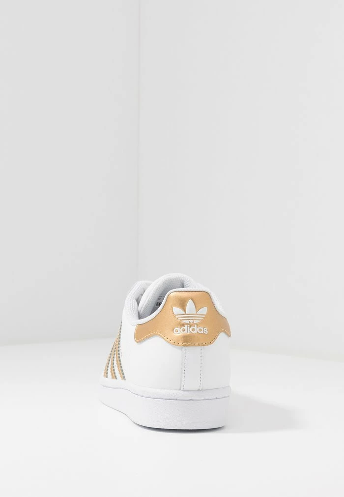 Adidas Originals SUPERSTAR - Trainers - Footwear Wihte/copper Metallic/core Black 6 Adidas Originals SUPERSTAR - Trainers - Footwear Wihte/copper Metallic/core Black - Image 6
